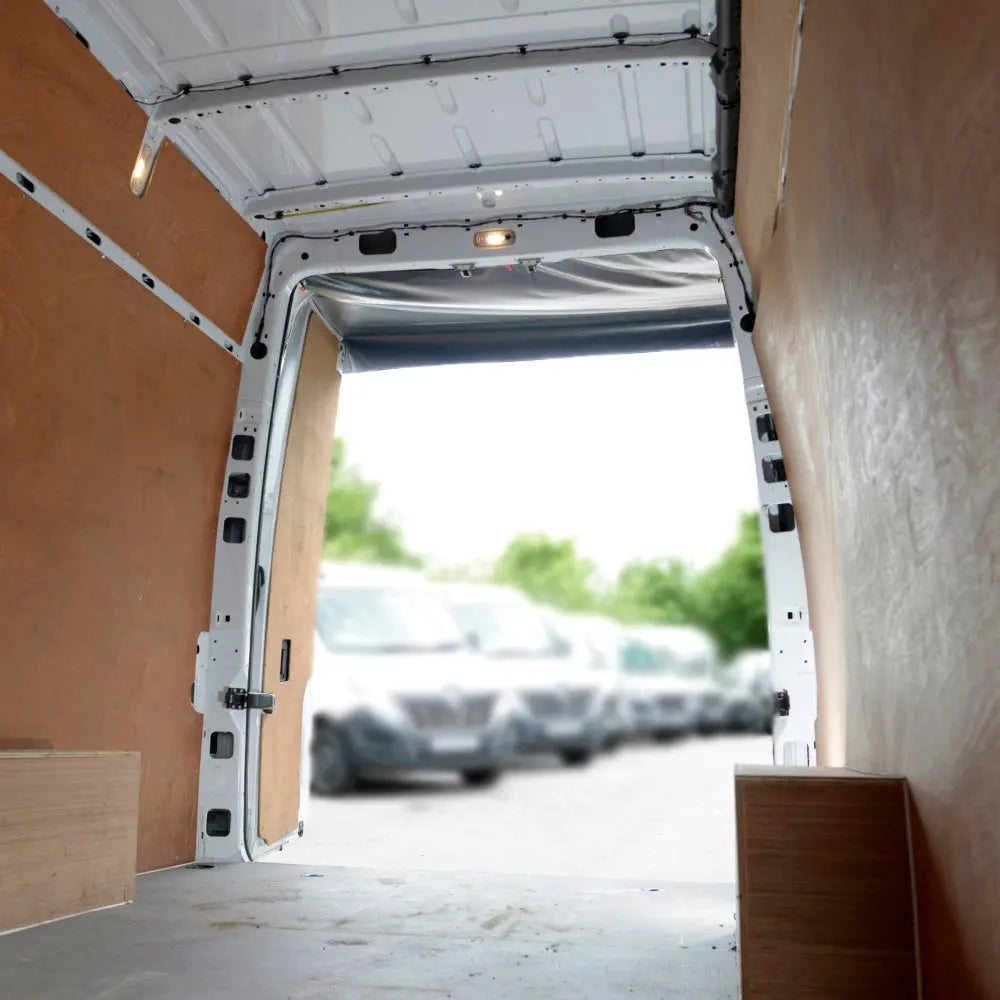 Man TGE Barn Door Cover (2017 Onwards) - UK Custom Covers