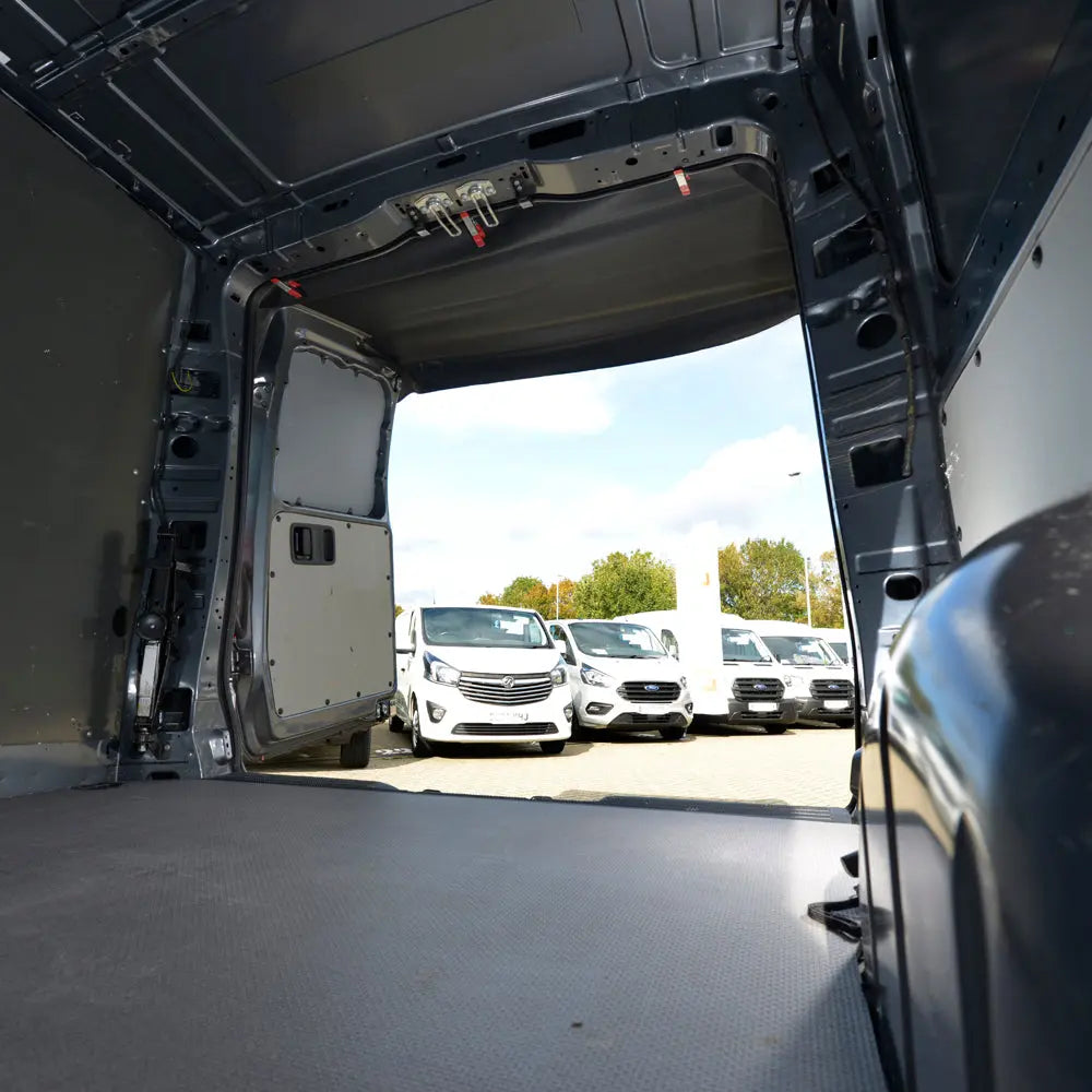 Mercedes Vito Barn Door Cover (2014 Onwards) - UK Custom Covers