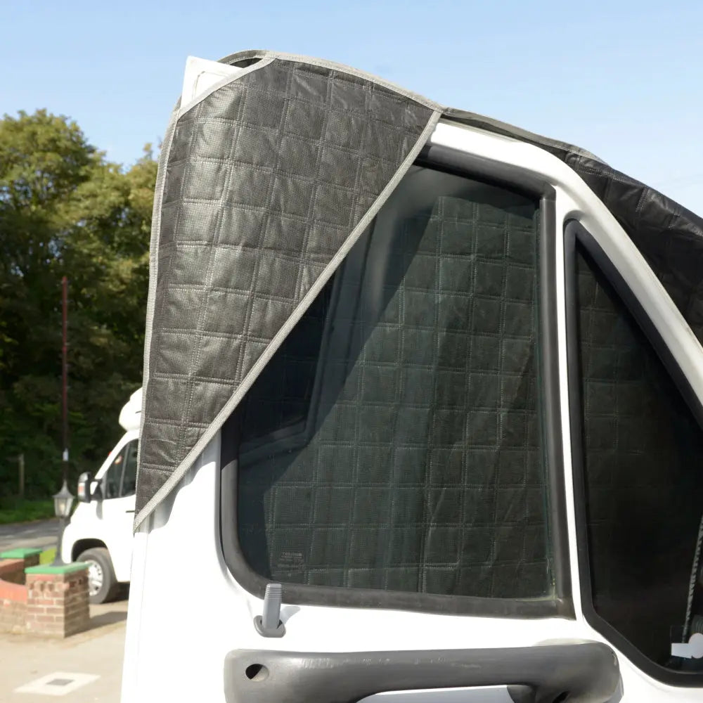 Fiat Ducato Thermal Screen Wrap (With Extended Vent Flap) - UK Custom Covers