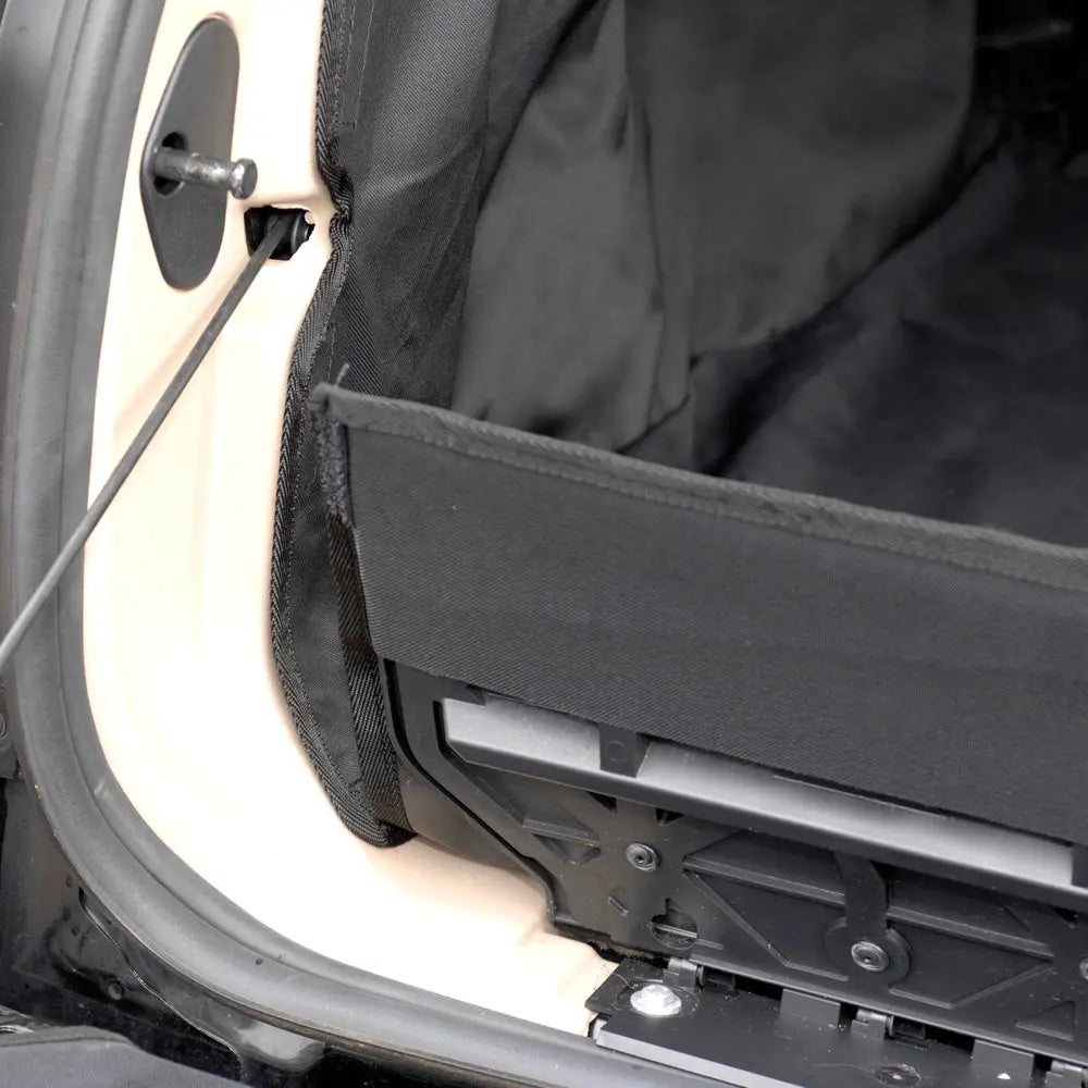 Fits Land Rover Discovery Boot Liners - UK Custom Covers