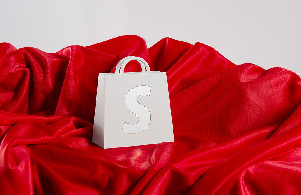UK Custom Covers Celebrates Shopify Award for Website Milestone