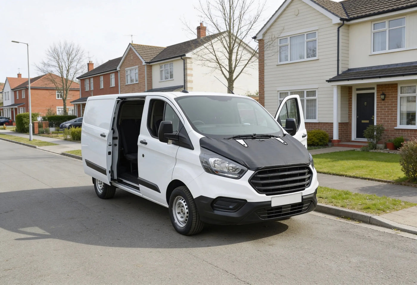 Ford Transit Custom with a full bonnet bra on the bonnet covering the full bonnet 