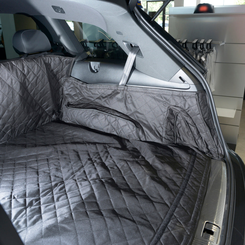 Audi Q7 Boot Liners - UK Custom Covers