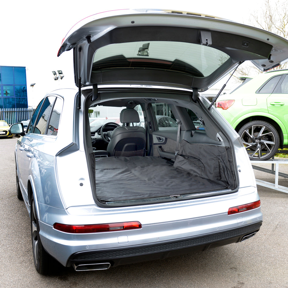 Audi Q7 Boot Liners - UK Custom Covers