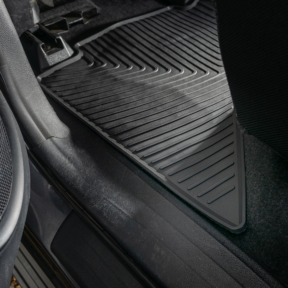 Toyota Hilux Floor Mats - UK Custom Covers